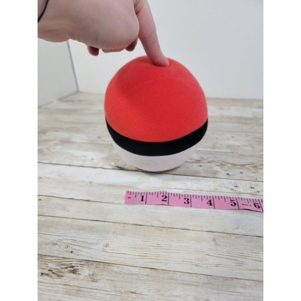 Pokemon Pokeball Plush - TOY FACTORY 2017 -5” Stuffed Ball - Picture 5 of 9
